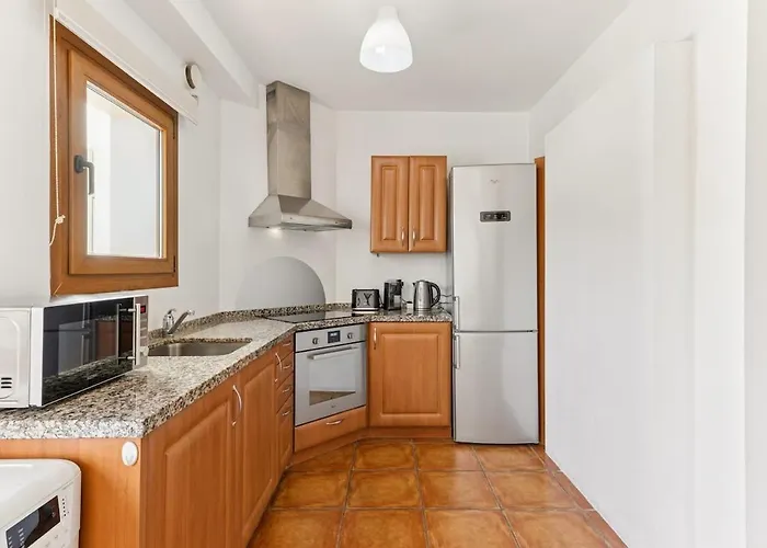 Charming With Big Terrace Apartment *