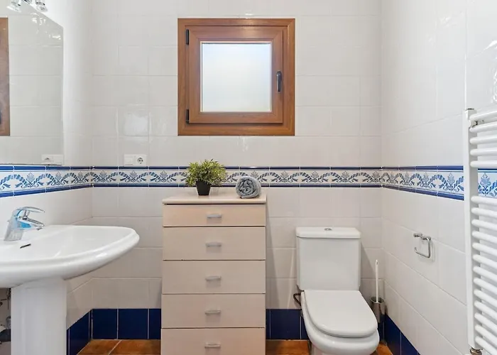 Charming With Big Terrace Apartment Fuengirola